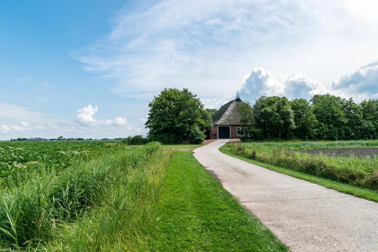 B And Be Happy Friesland Lioessens Exterior photo